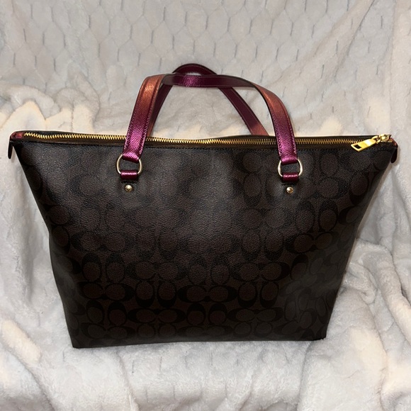 NWOT AUTHENTIC COACH SHOULDER BAG - Picture 4 of 14